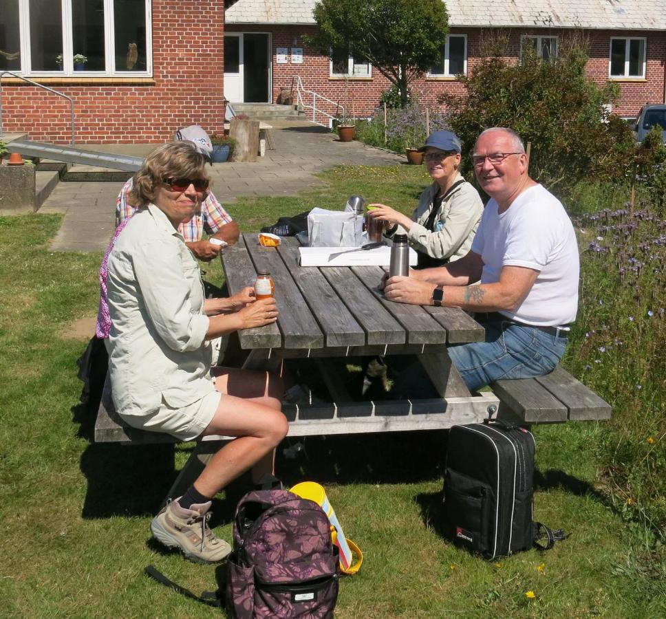 Aktivitetshuset Solhjem Hostel Hjorring Exterior photo